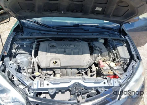 2016 Toyota Corolla Le z USA, uszkodzony, nr VIN 2T1BURHE7GC700647